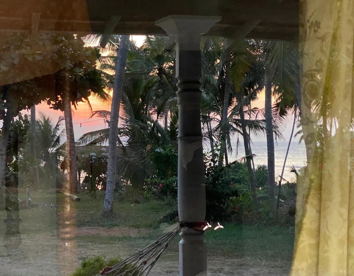 Singhe House Hotel Dickwella Exterior photo